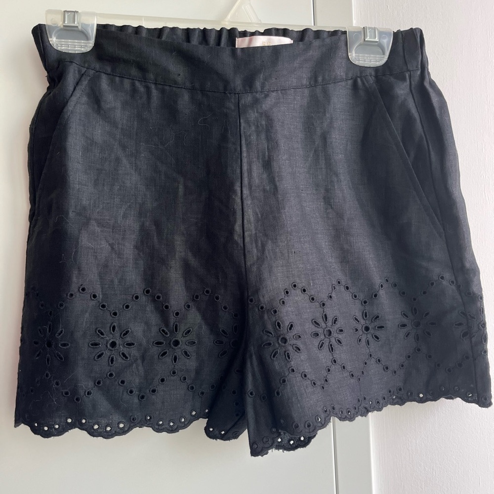 Linen Shorts with Cut Out Detail | Black